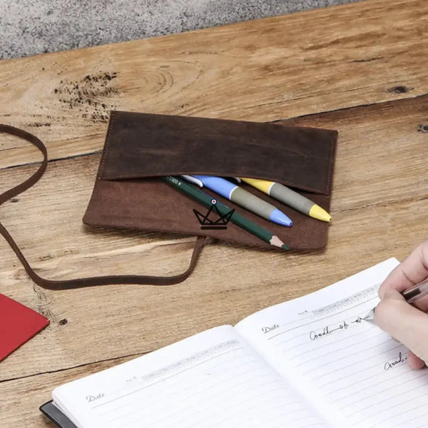 Customizable Leather Pen and Pencil Case – Voyageur Spool – 9/9