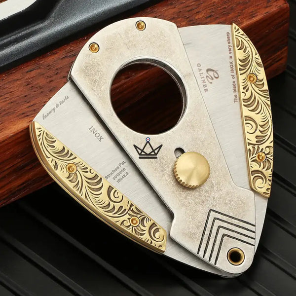 Nyfe Heritage Zigarrenschneider – Doppelklingen-Guillotine aus Edelstahl, Gold- & Silber-Finish, 58 Ringmaß, inklusive eleganter Geschenkbox – 3/8