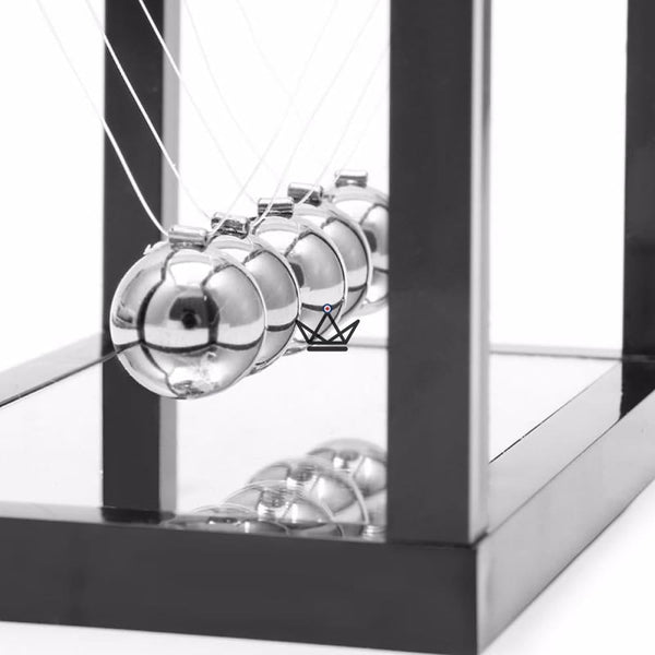 Pendule de Newton - Atelier Atypique