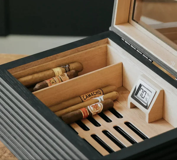 Cave à cigares : maintenir une humidité constante, un équilibre vivant