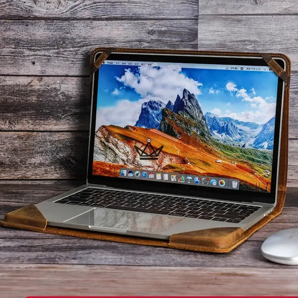 Customizable Leather MacBook Sleeve 13" - Traveler BINDING