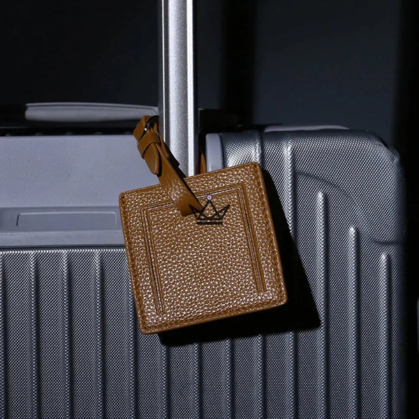Étiquette Bagage Cuir personnalisable – Voyageur Crest - [] - etiquette personnalisable - Cadeau, Noël, Anniversaire, Original, Fête des pères, fête des mères - Atelier Atypique