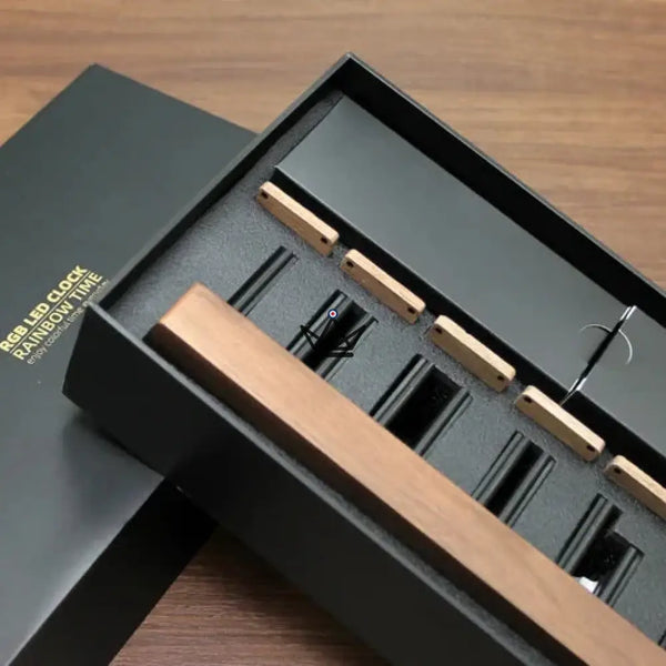 Horloge effet Nixie RVB en bois massif à monter, 6 tubes - FILAMENT - ["maj-filtre","Objets Scientifiques"] - Objets Scientifiques - Cadeau, Noël, Anniversaire, Original, Fête des pères, fête des mères - Atelier Atypique