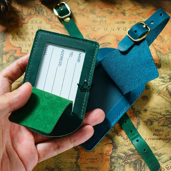 Étiquette à Bagage personnalisable en Cuir – Voyageur Tag - [] - etiquette personnalisable - Cadeau, Noël, Anniversaire, Original, Fête des pères, fête des mères - Atelier Atypique