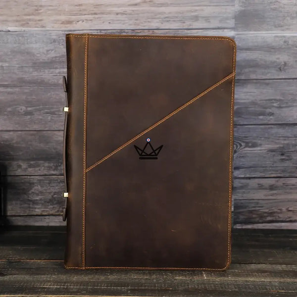 Personalisierbare Macbook-Hülle aus Leder 13"-16" - Voyageur CODEX